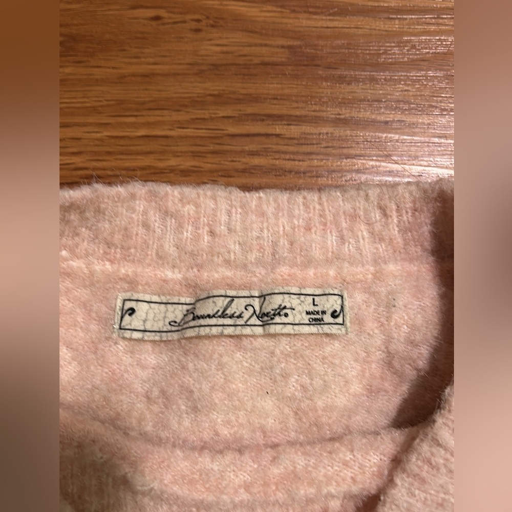 BOUNDLESS NORTH
Floral Embroidered Pullover
Sweater - Picture 6 of 8